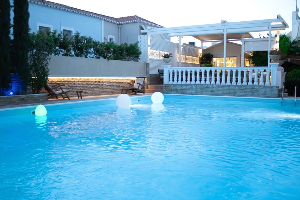 Armata Boutique Hotel Spetses 59/60
