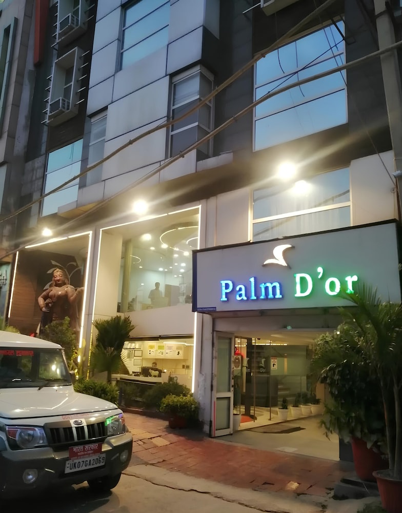 Palm Dor 67/68