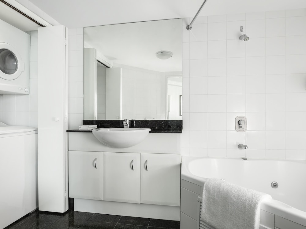 1 BEDROOM, SPA, EXECUTIVE, APARTMENT