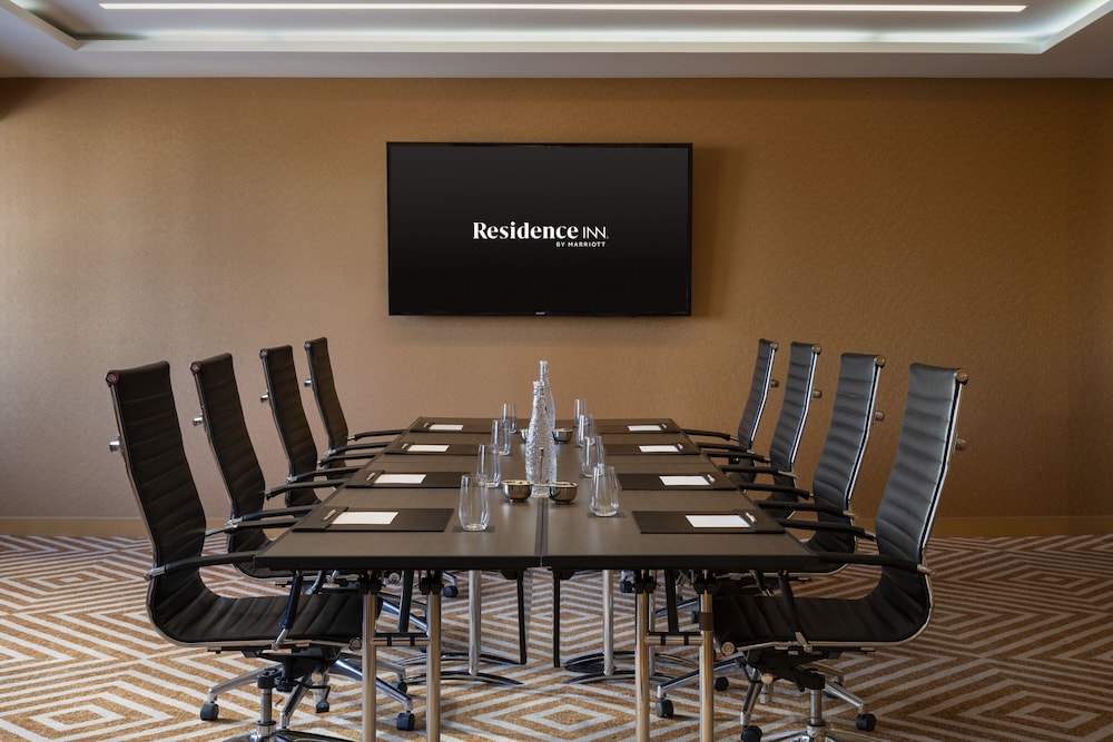 Residence Inn Chicago Downtown Magnificent Mile 32/50
