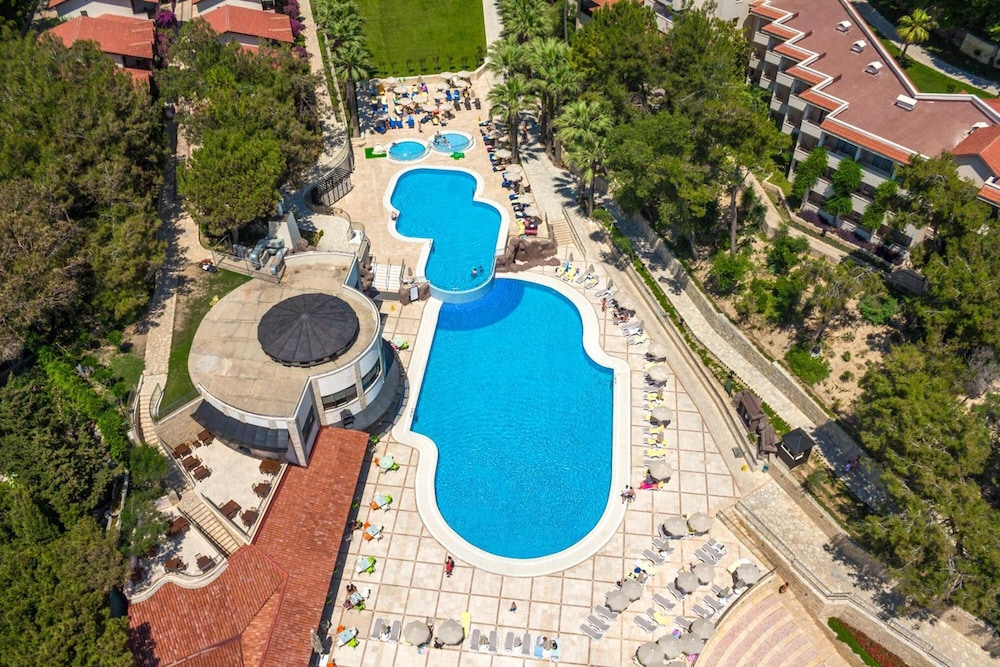 Melas Holiday Village 13/71