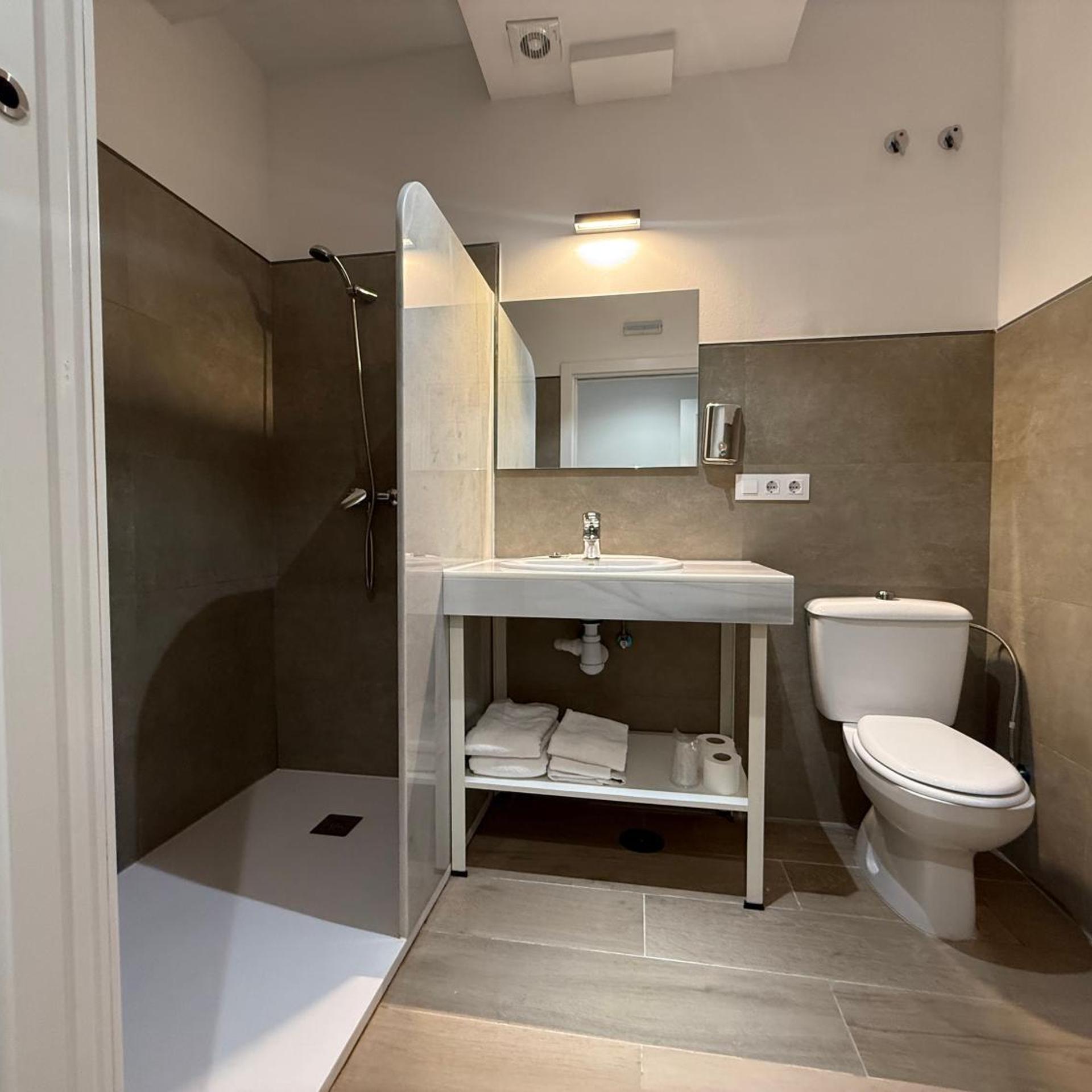 Hotel Quitagolpe 50/50