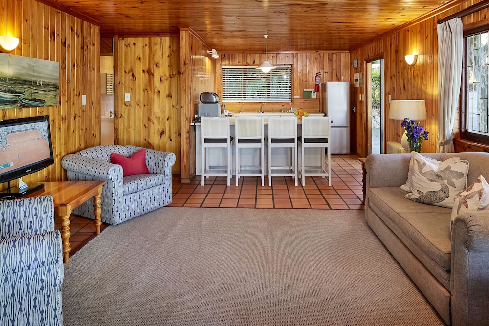 KNYSNA RIVER CLUB - KNYSNA 36/76