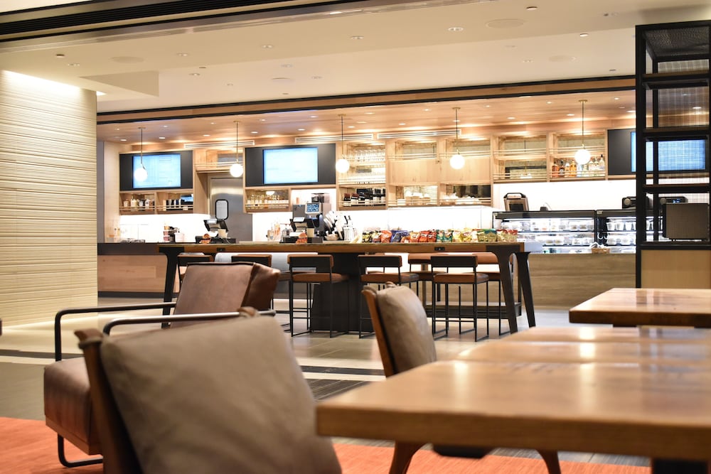 Hyatt Regency Phoenix 30/50