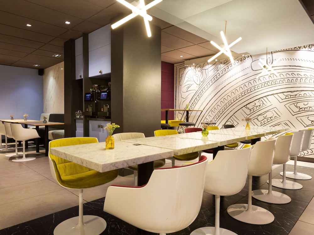 MERCURE PARIS ALESIA 50/66