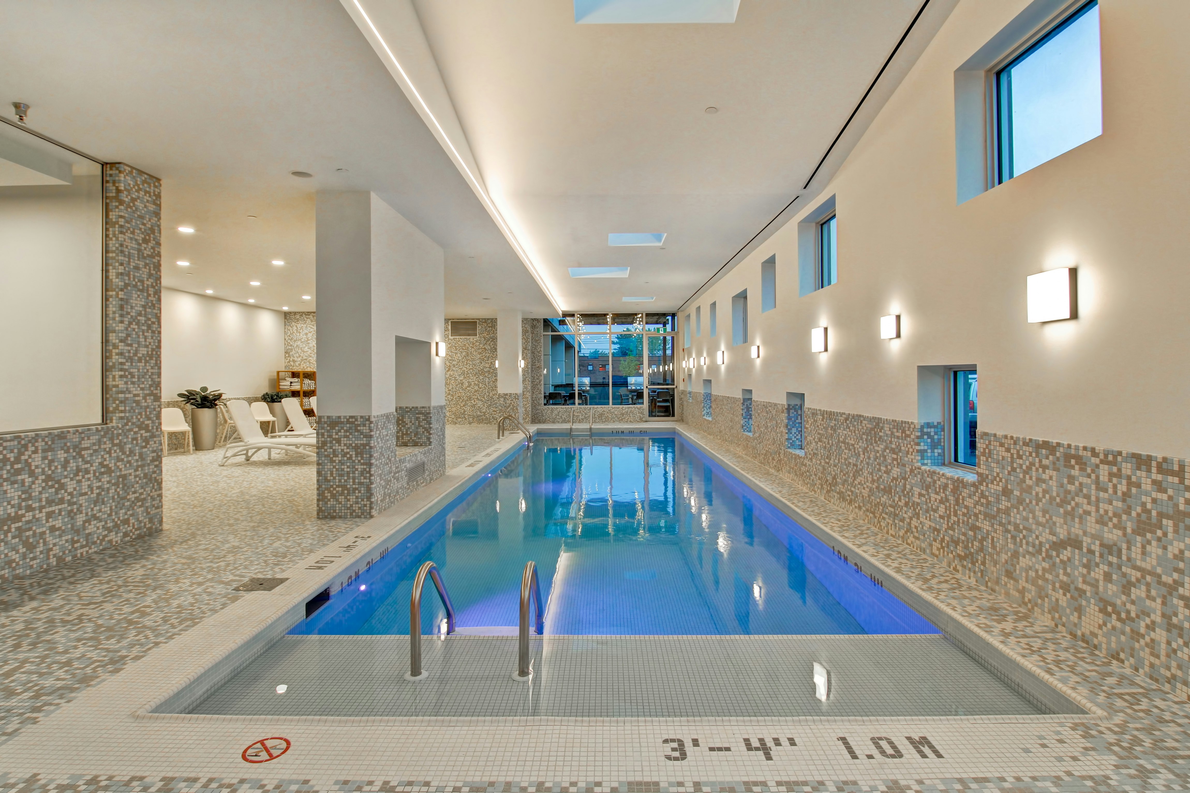 Home2 Suites By Hilton Montreal Dorval 24/68
