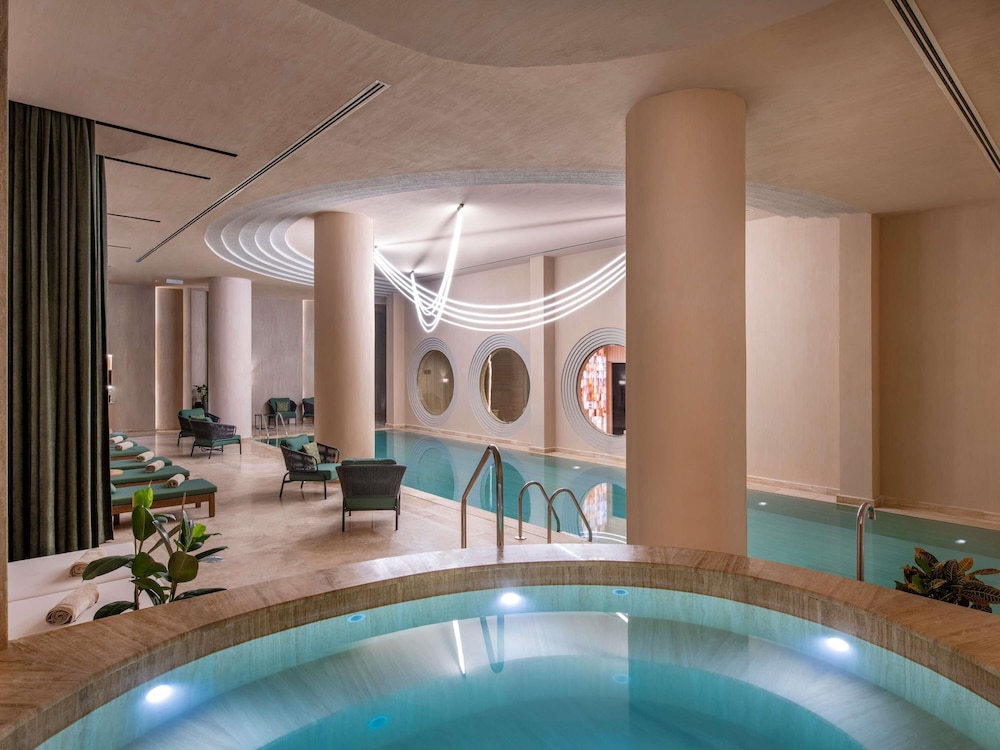 Swissotel Tbilisi 72/102