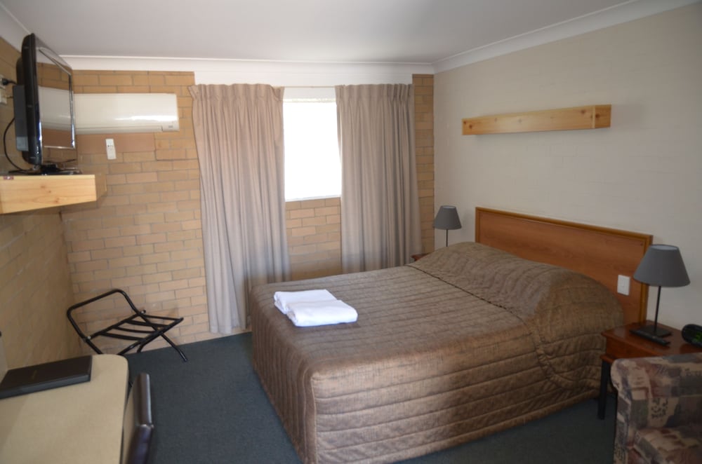 Alexander Motor Inn Moree 23/34