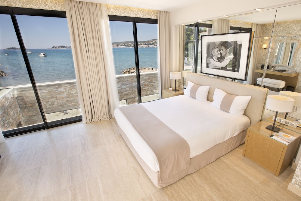 Hostellerie La Farandole 26/71