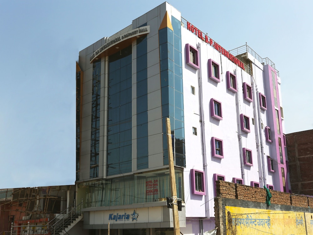 Oyo 4101 Hotel D P International 2/14