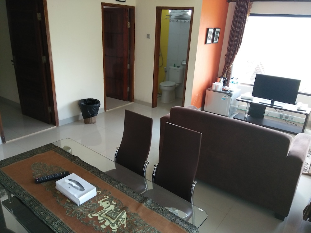 Bukit Alamanda Resort 9/71