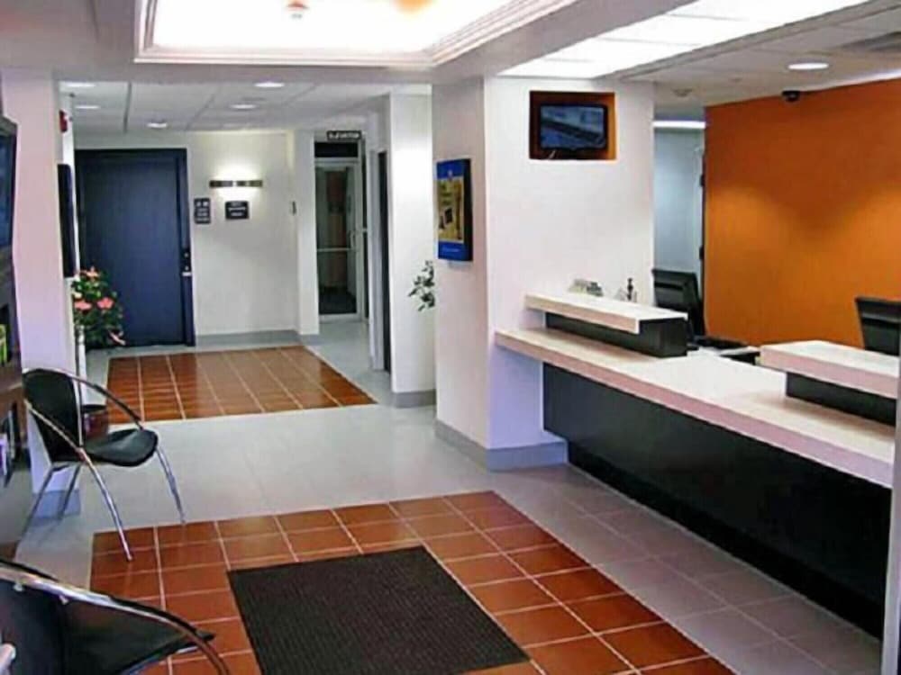 Motel6 Marble Falls, TX 11/51