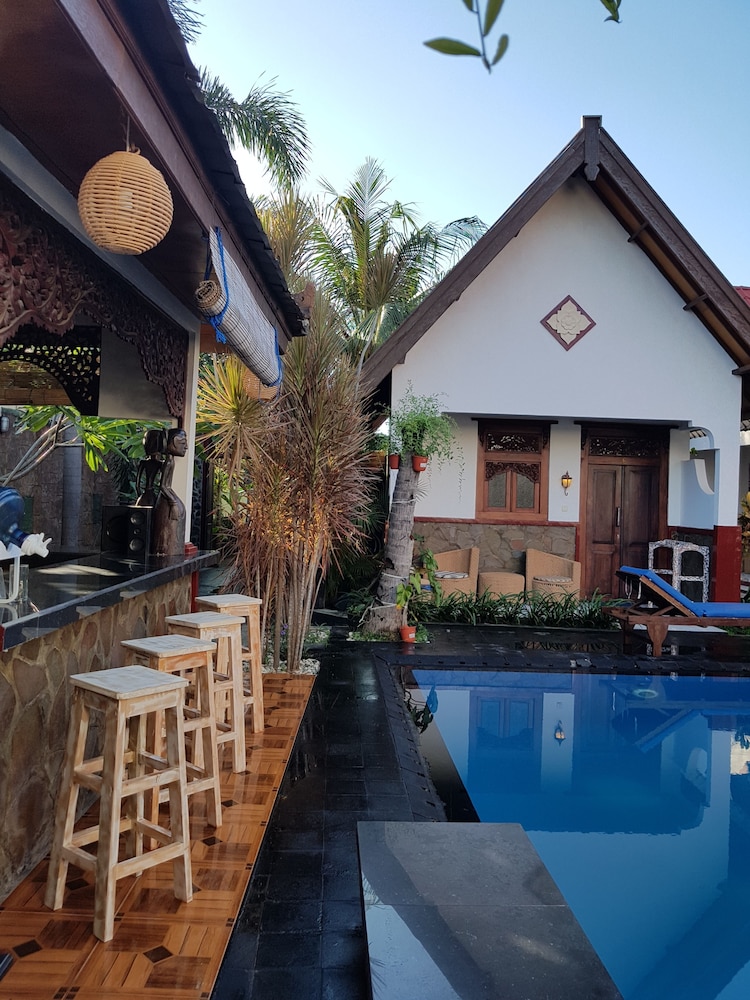 Gili Bagaz Cottages 6/46