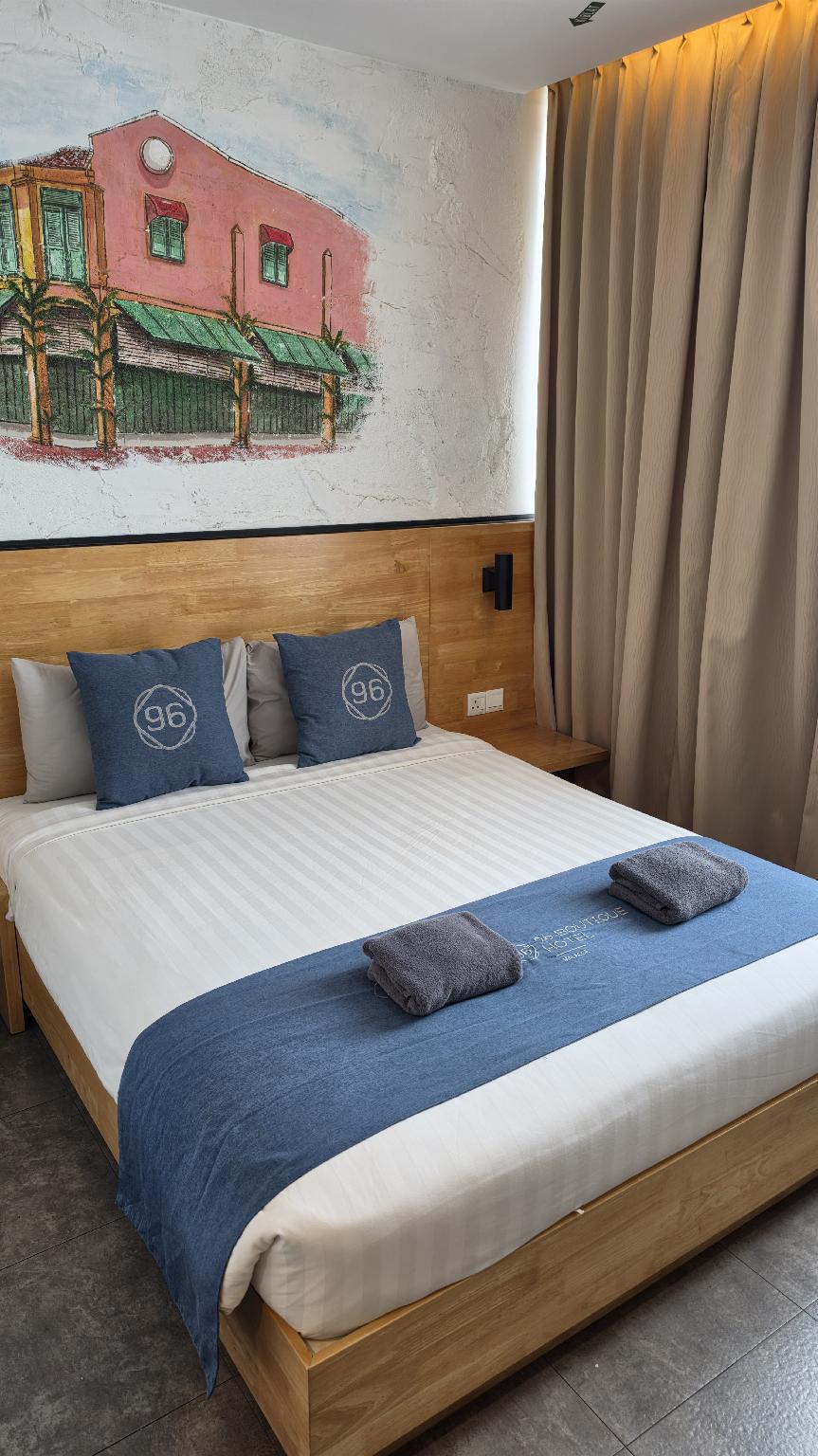 96 Boutique Hotel 21/38