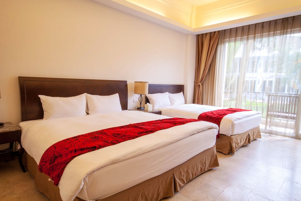 Les Hotel Tainan 24/63