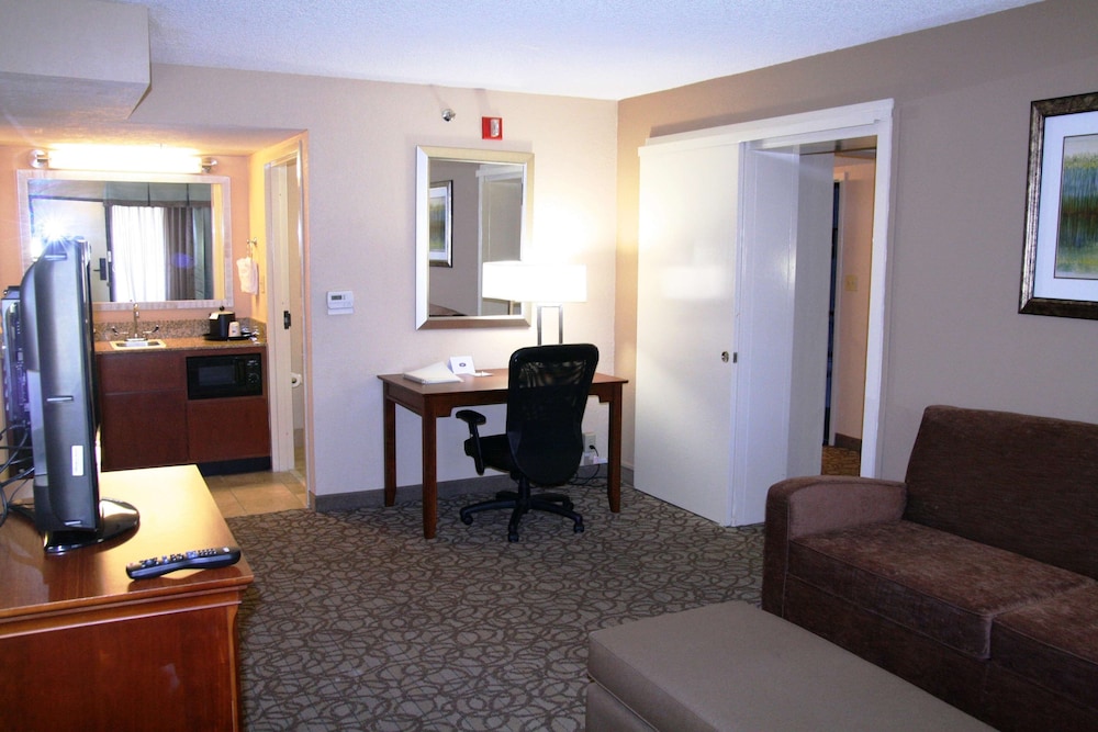 Hampton Inn Gainesville FL 49/66