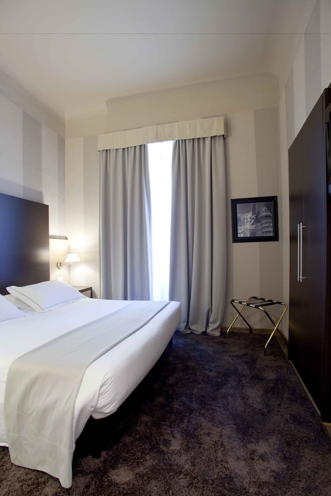 C Hotels Club 6/33