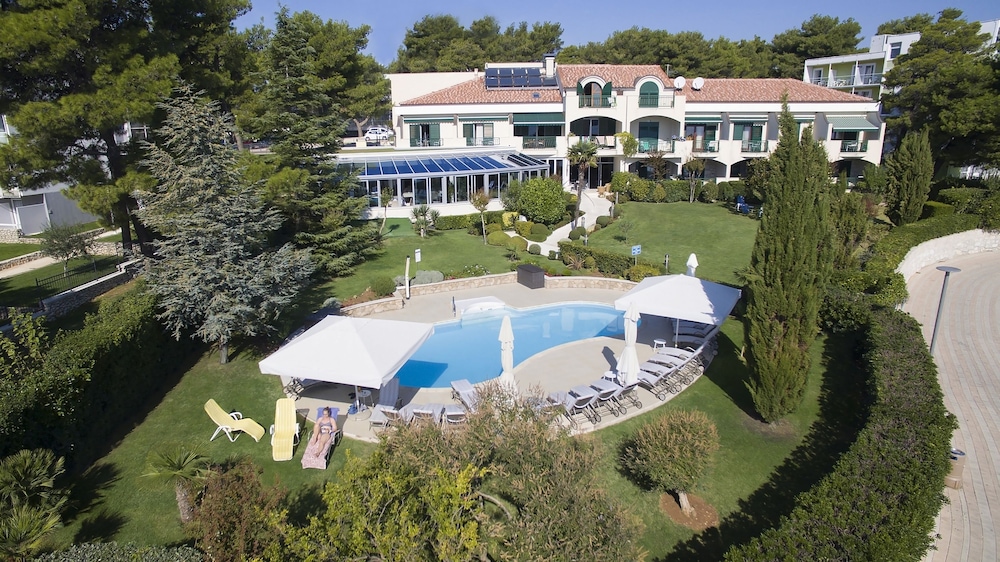 Hotel Villa Radin 36/50