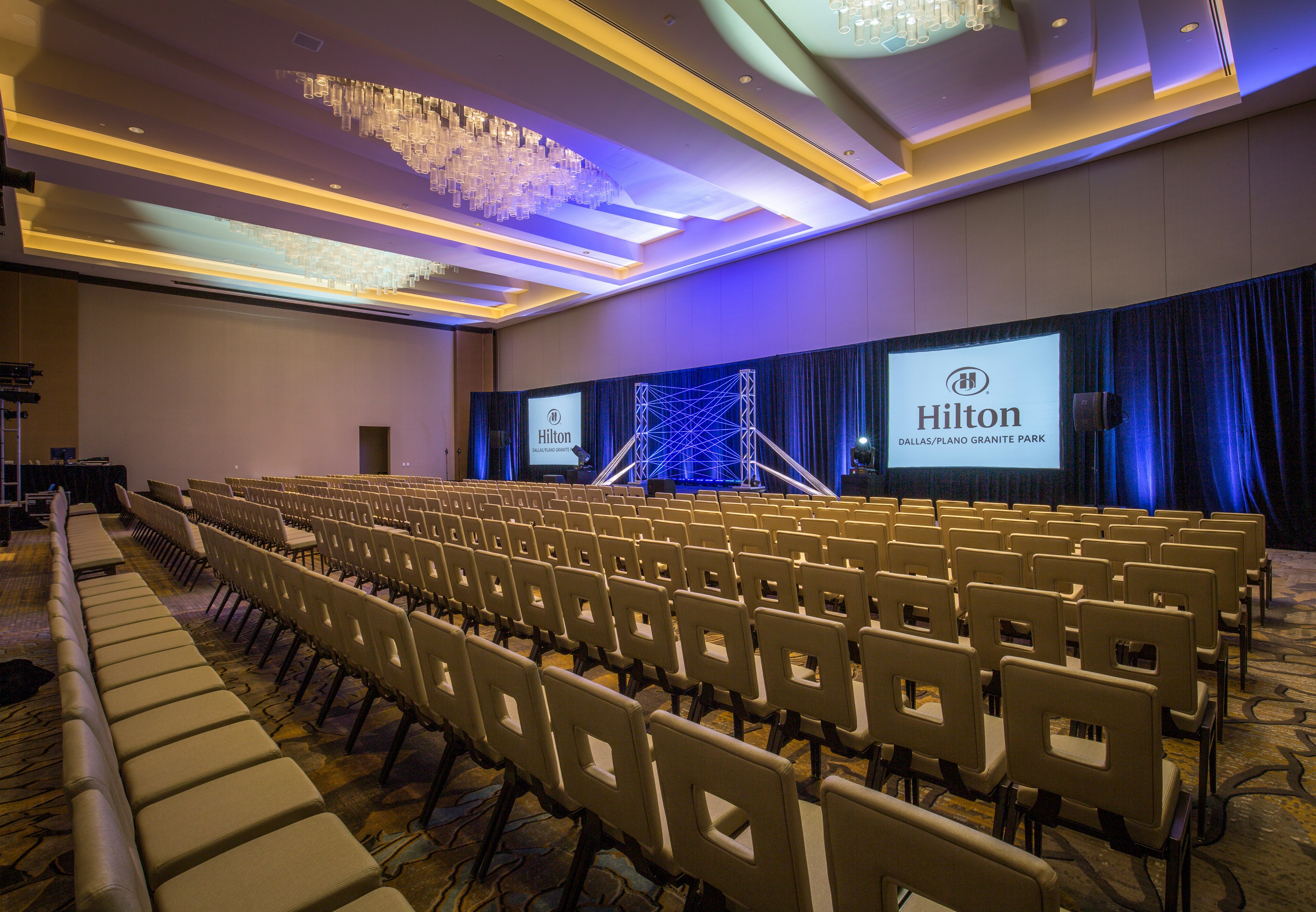 HILTON DALLAS/PLANO GRANITE PARK 78/88