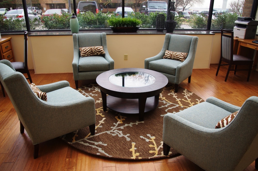 Pear Tree Inn St Louis Airport 27/45