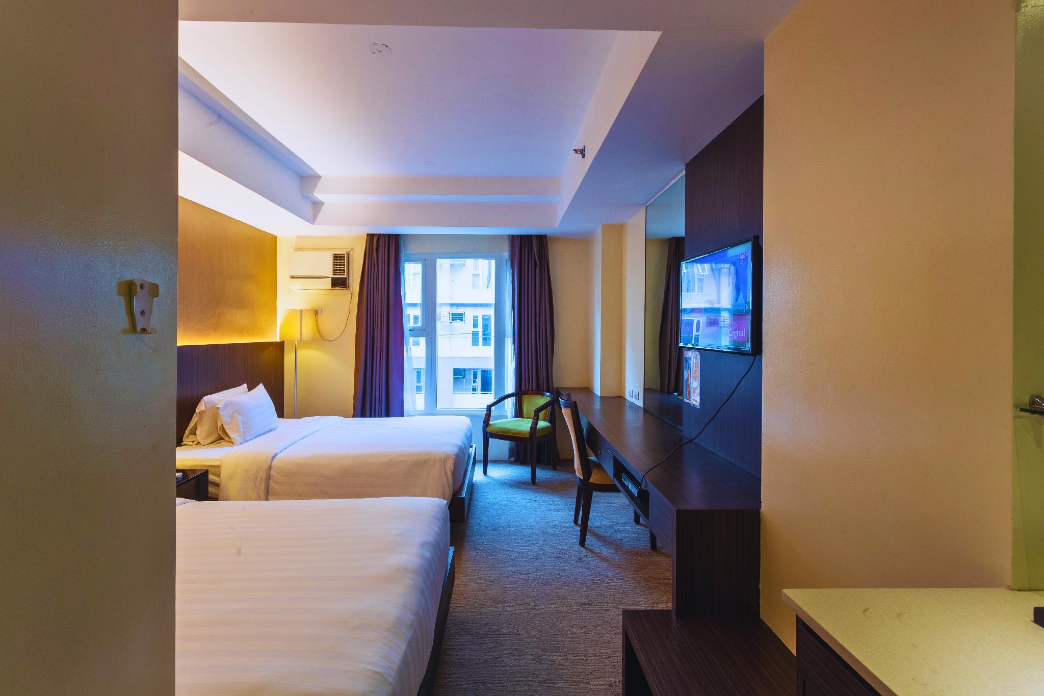 Deluxe, 2 Beds