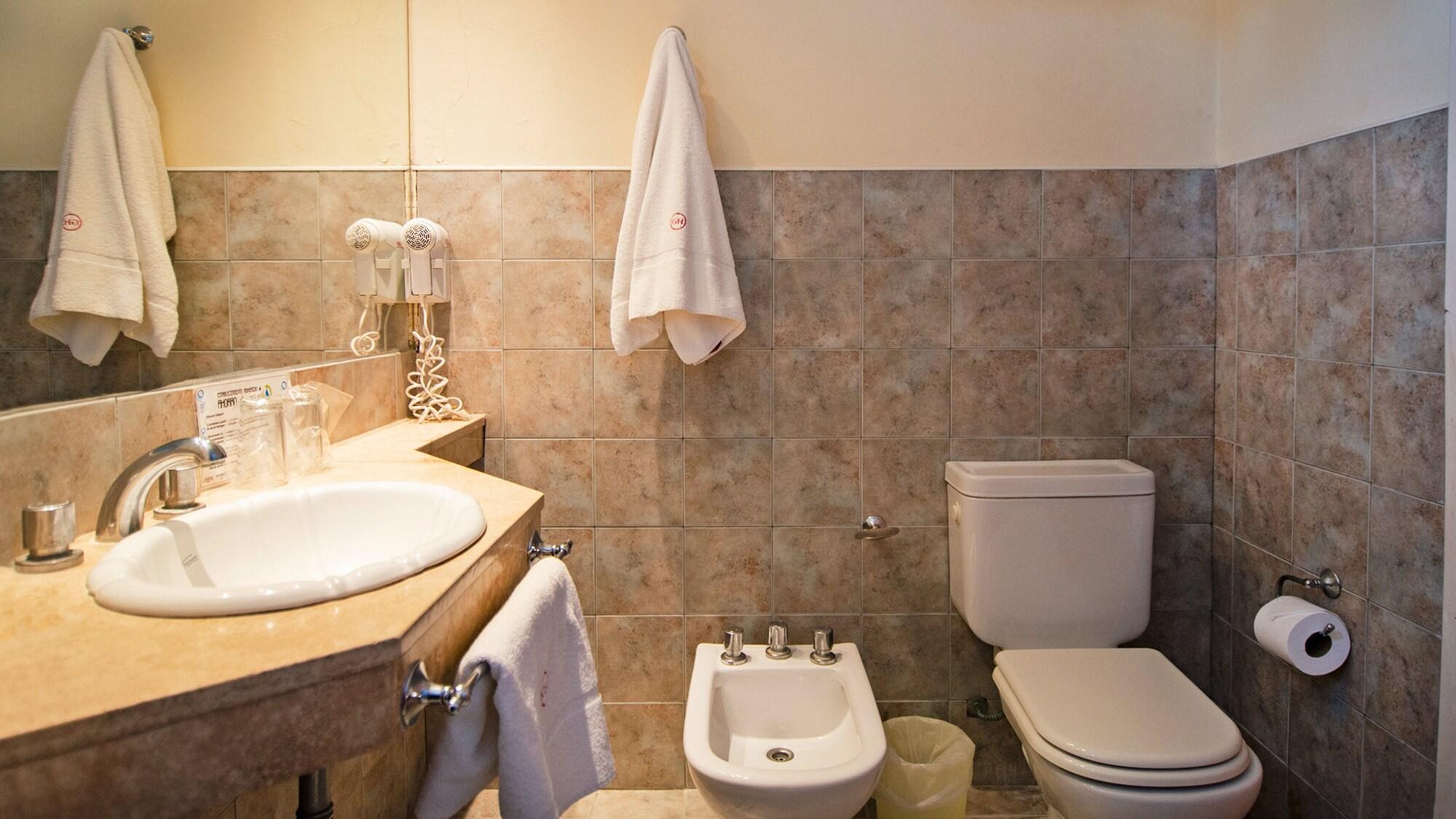 Yarma Hotel 43/44