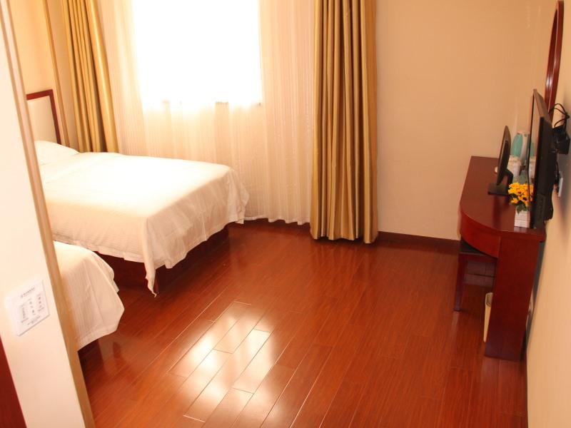 GreenTree Inn (Xuzhou Jinshanqiao Mansion Jinqiao Road) 7/19