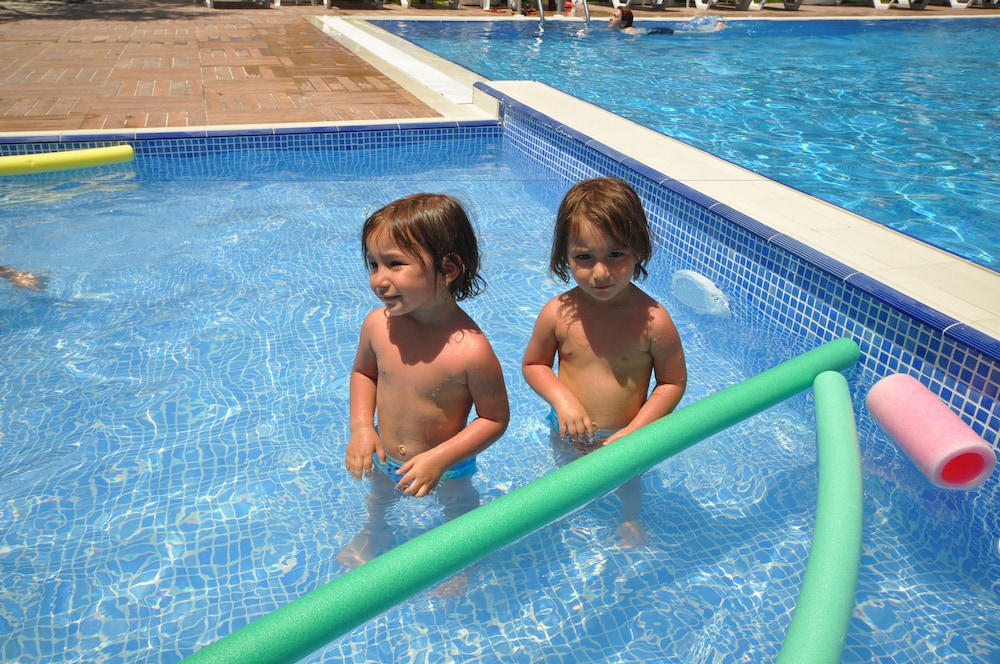 Zeytin Arasi Apart Otel 38/50