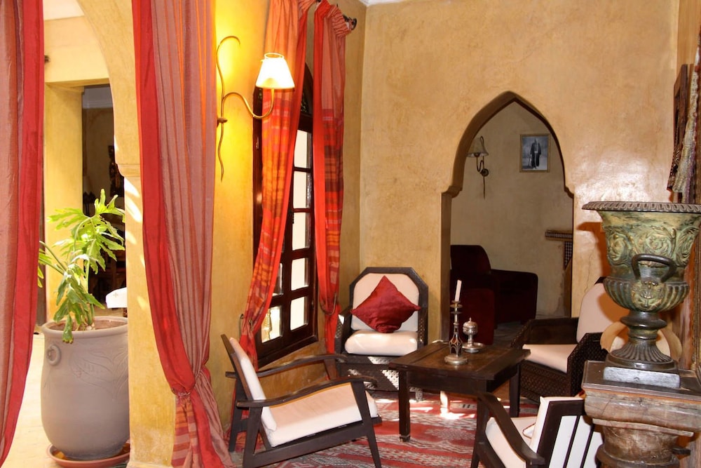 Riad Dama 44/62