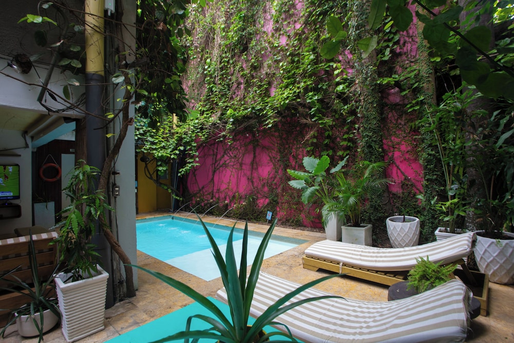 Hotel Barahona 65/70