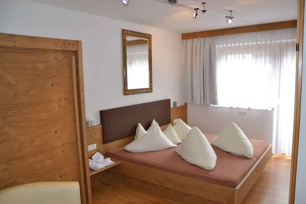 Hotel Alpina nature-wellness 11/33