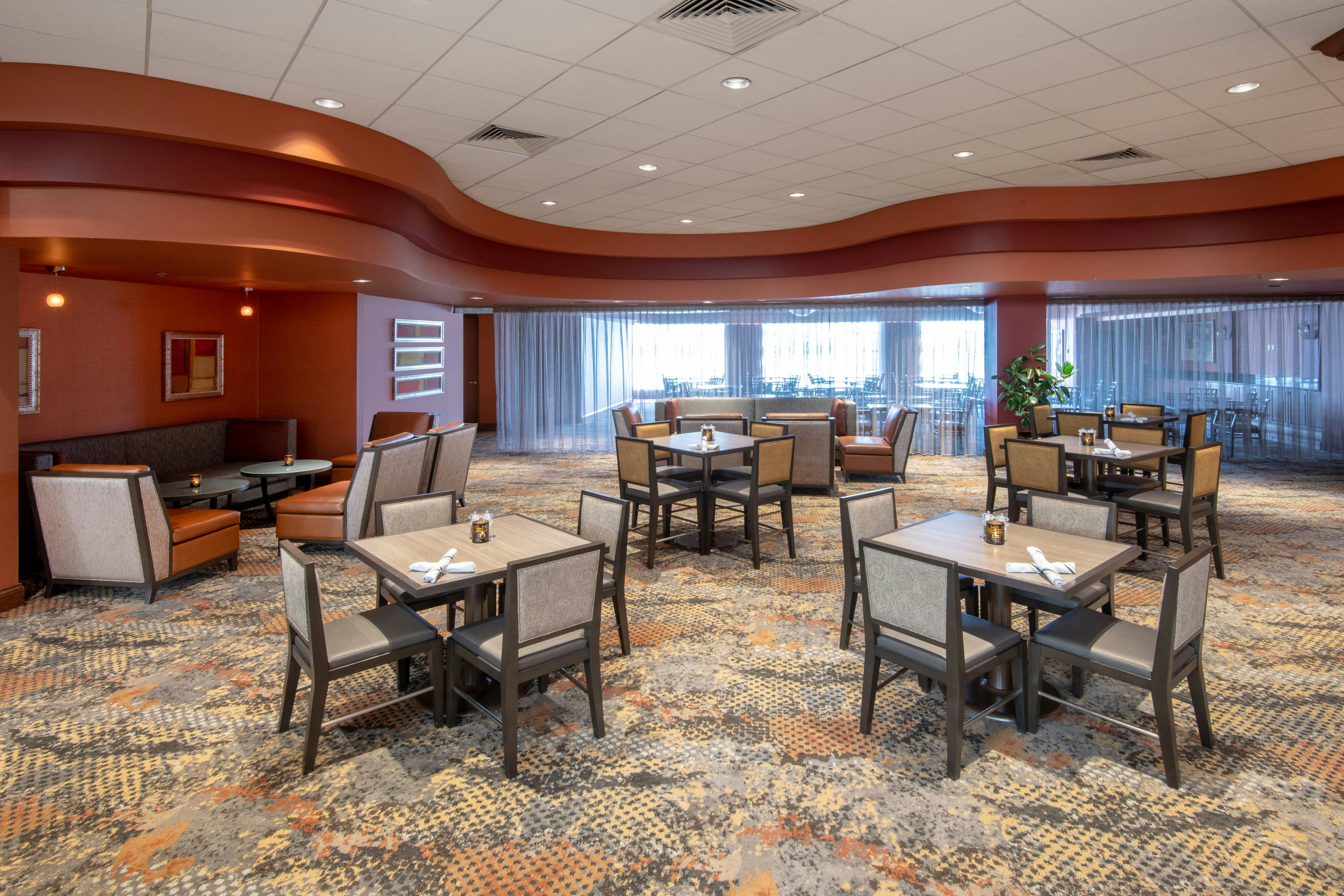 Embassy Suites by Hilton Northwest Arkansas 25/41