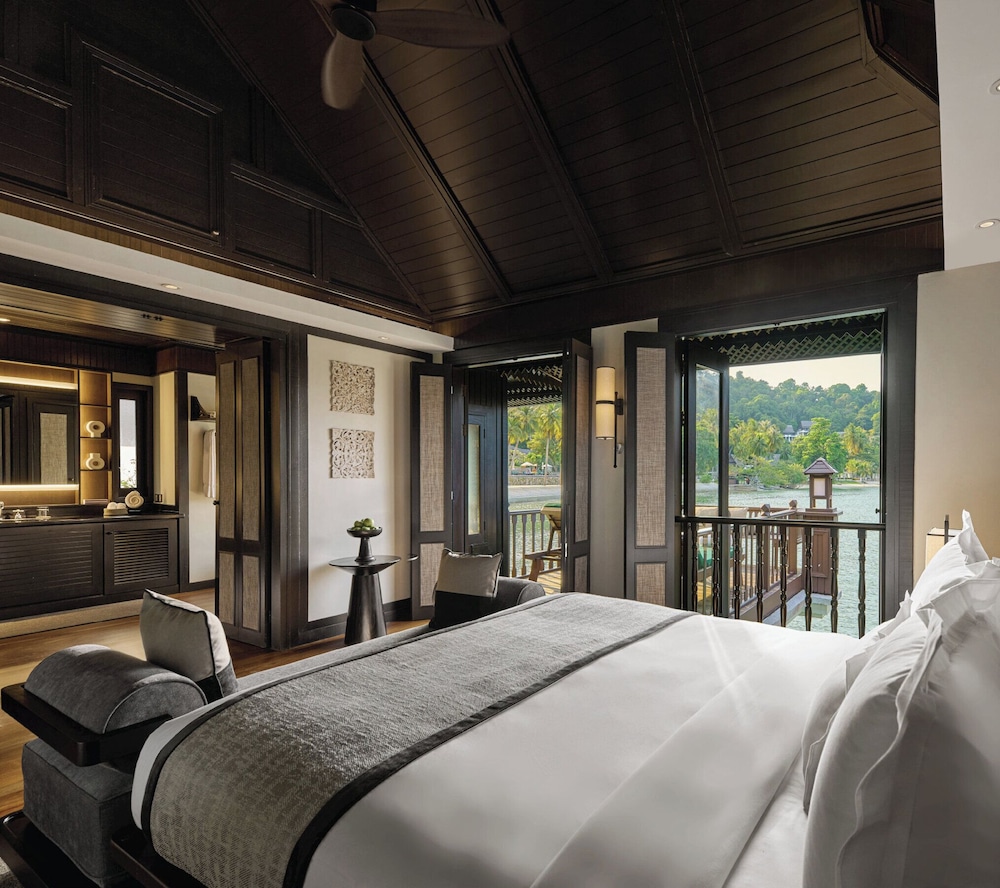 Sea Villa, King Bed, Adult Only