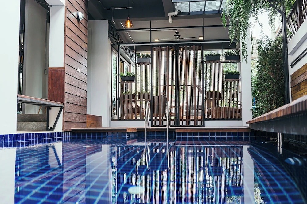 33 Poshtel - Adults Only 24/50