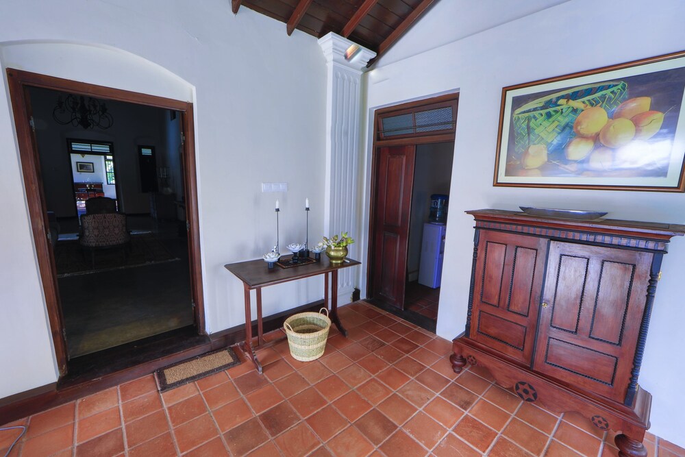 Arvani Villa 6/33
