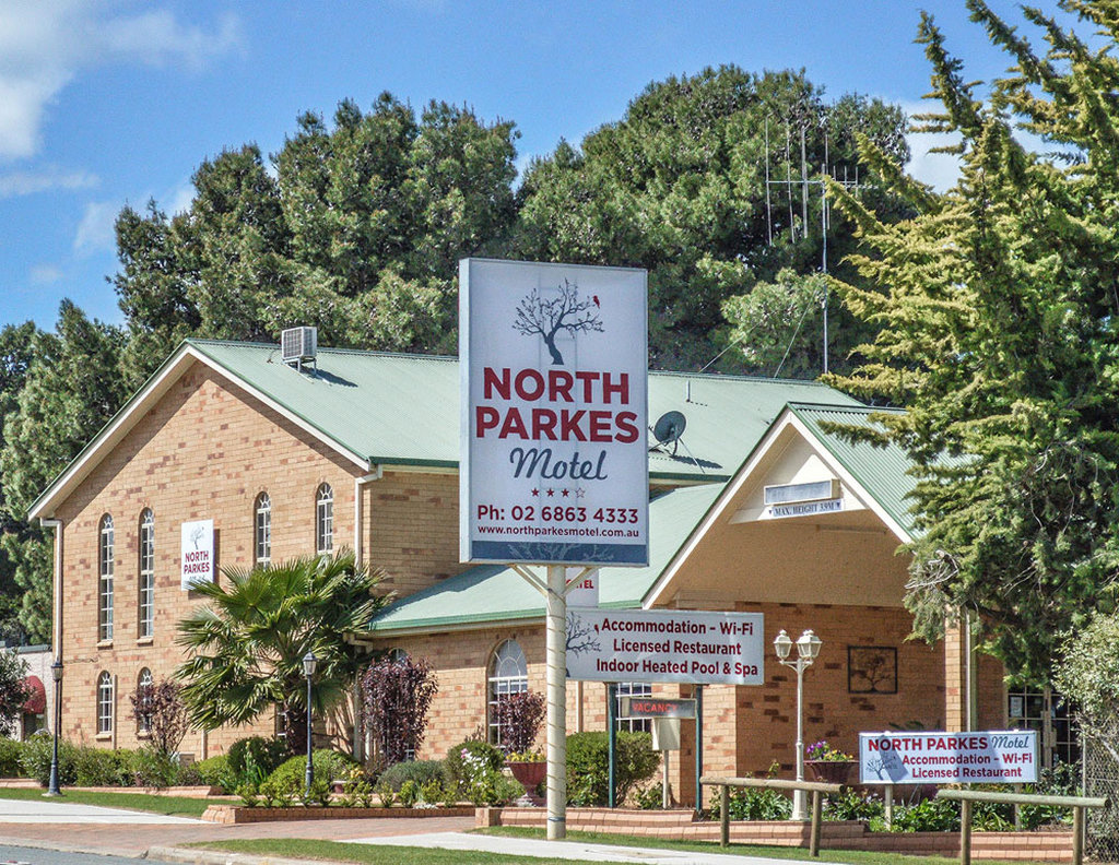 NORTH PARKES MOTEL 2/39
