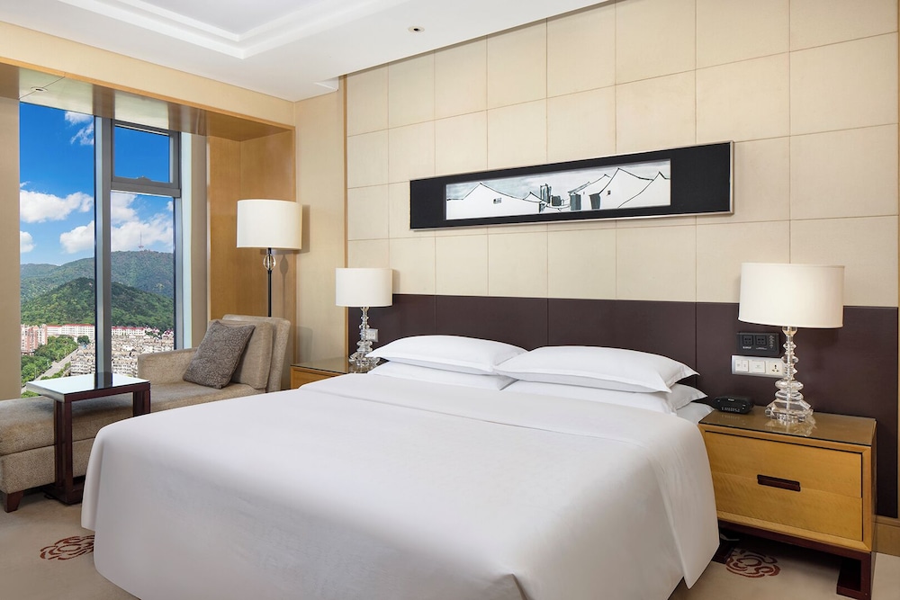 Sheraton Wuxi Binhu 16/50