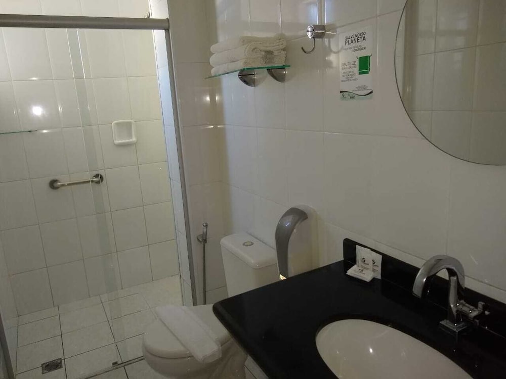 Ferraz Hotel 13/65