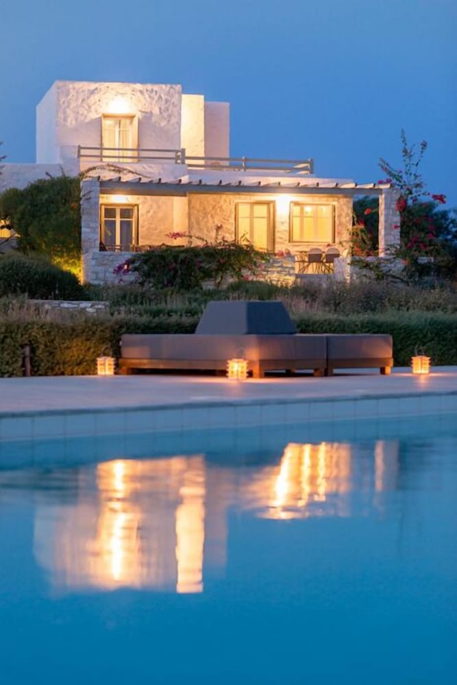 STAGONES LUXURY VILLAS 4/50