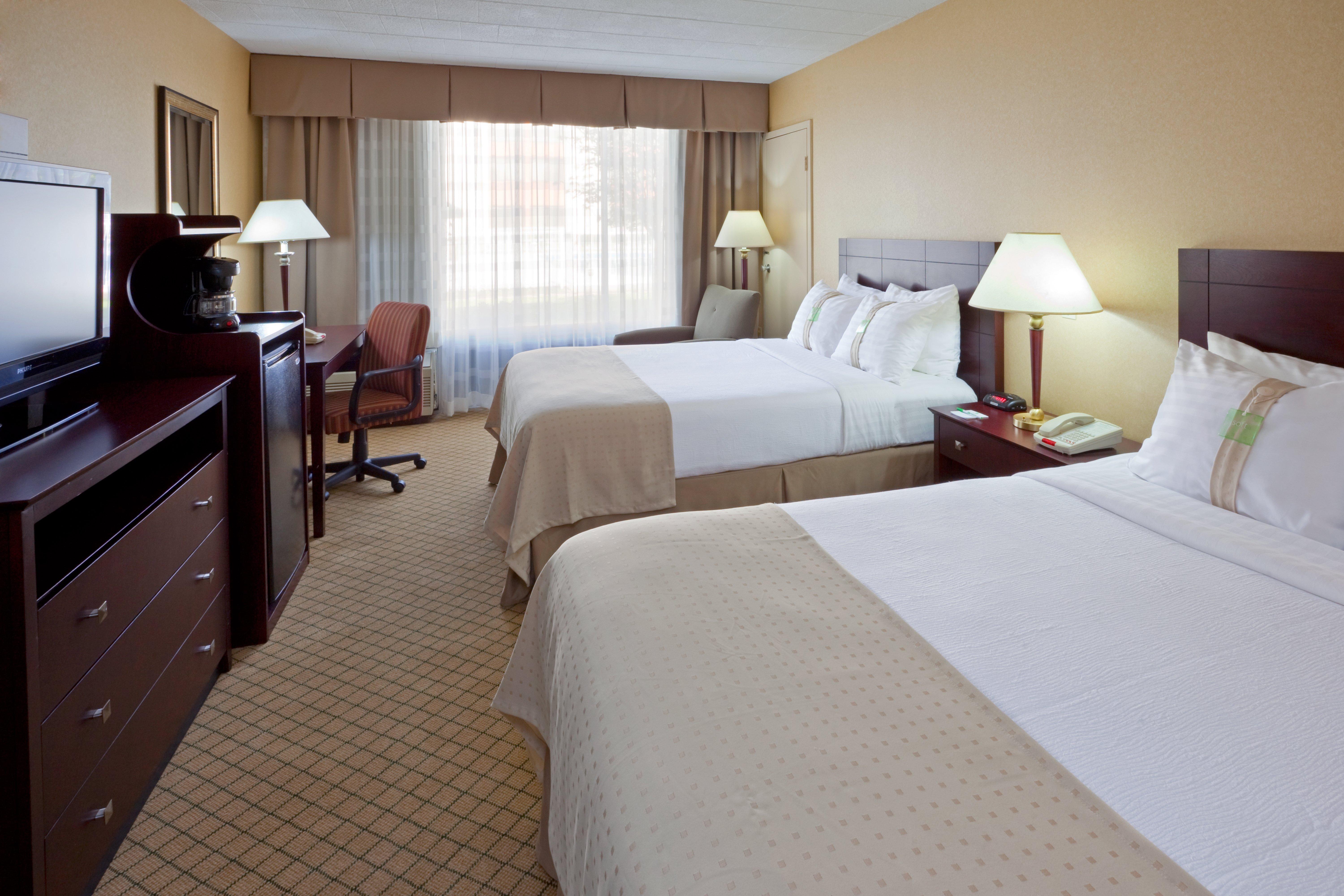 Armoni Inn and Suites 15/57