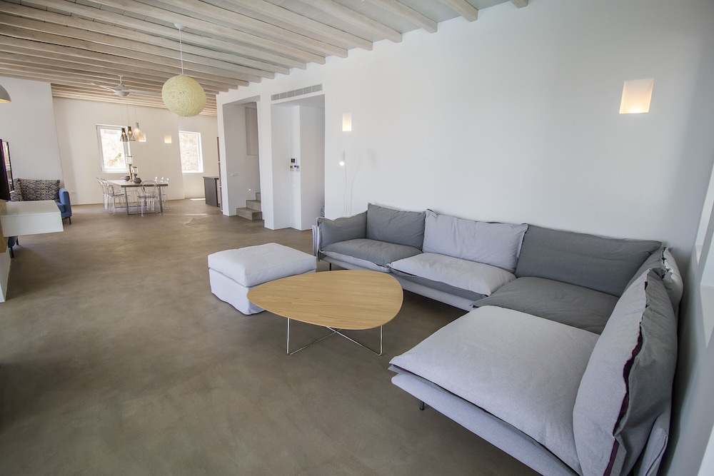 Anarina Villa Mykonos 40/65