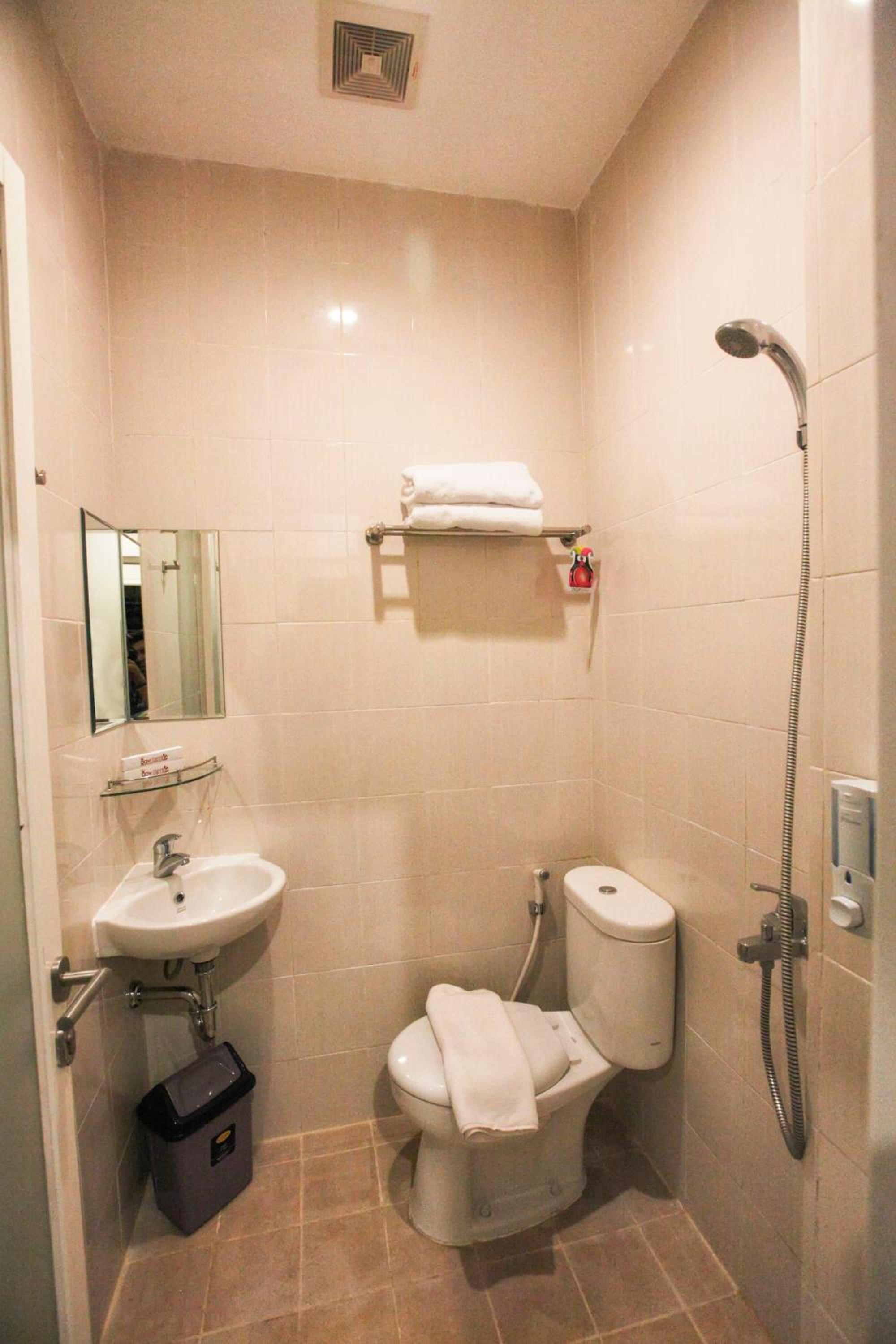 Reddoorz Plus @ Jalan Kaliurang 33/34