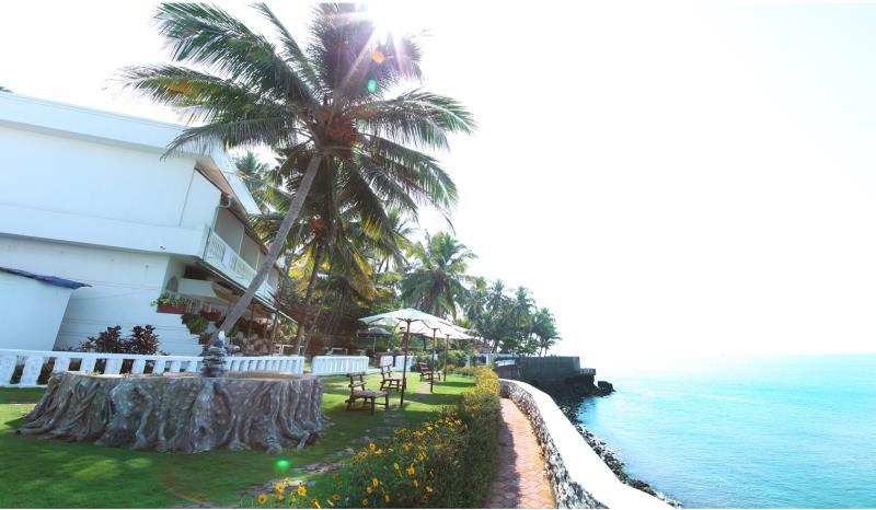 Mascot Beach Resort 27/32
