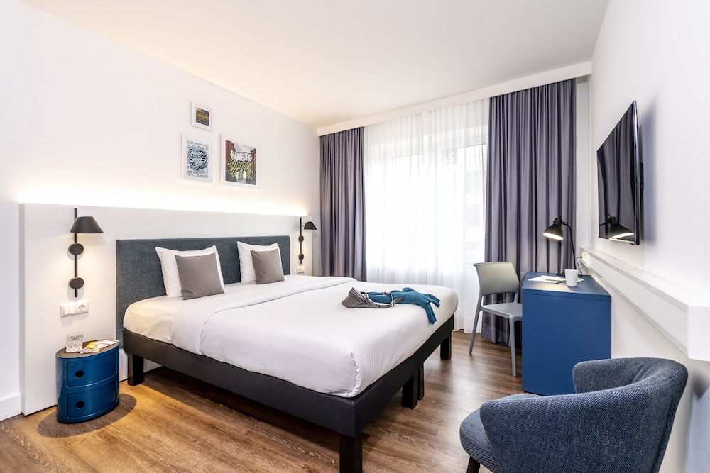 Ibis Styles Hamburg Alster City 16/47