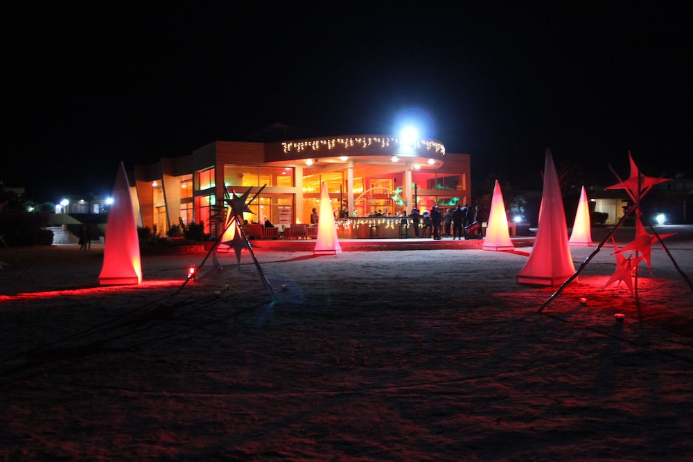 Dakhla Club 61/70