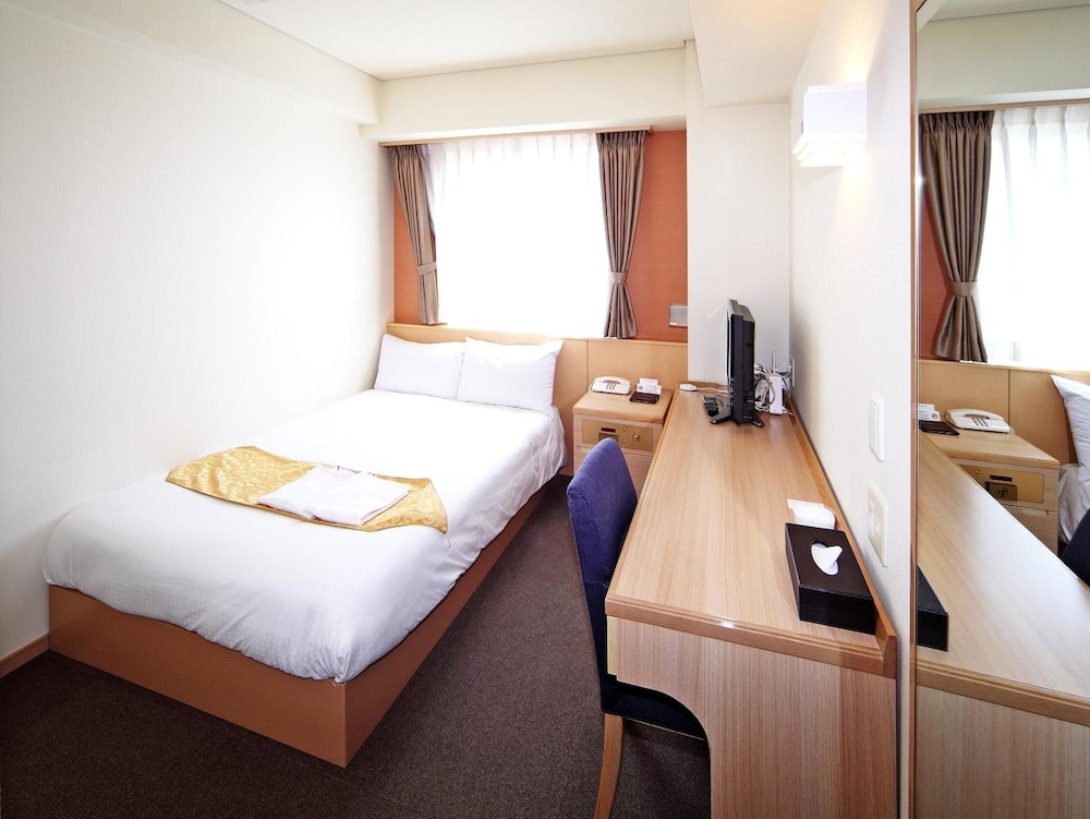 Hotel Sun Plaza Sakai 7/83