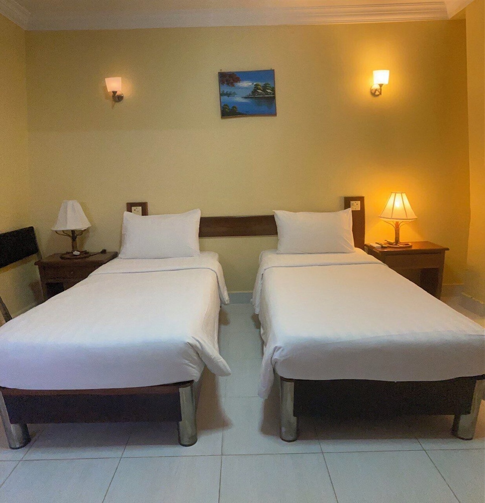 Don Bosco Hotel School 18/60