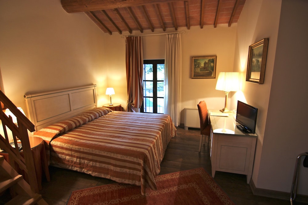 HOTEL VILLA GIONA 43/77