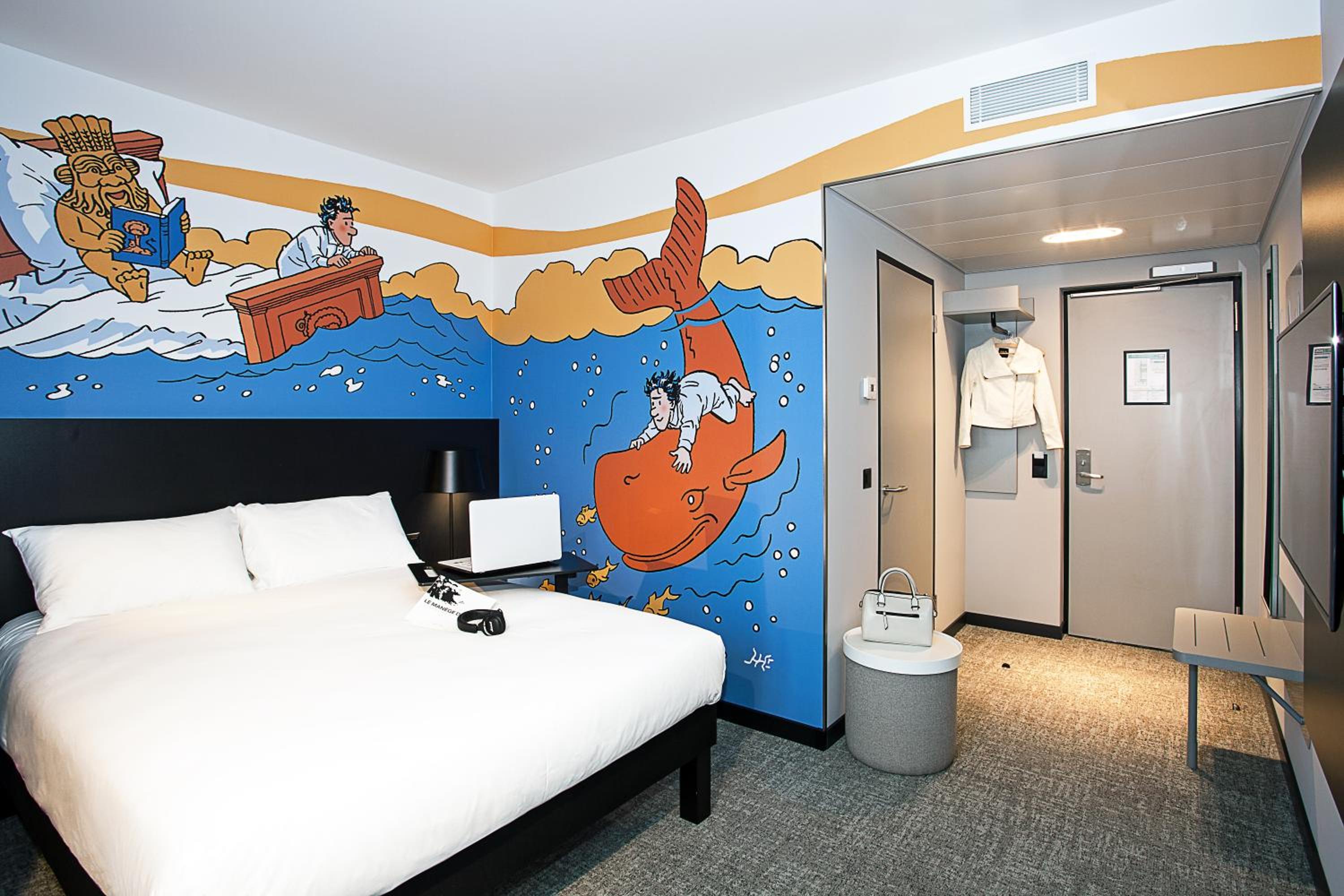 Standard, King Bed