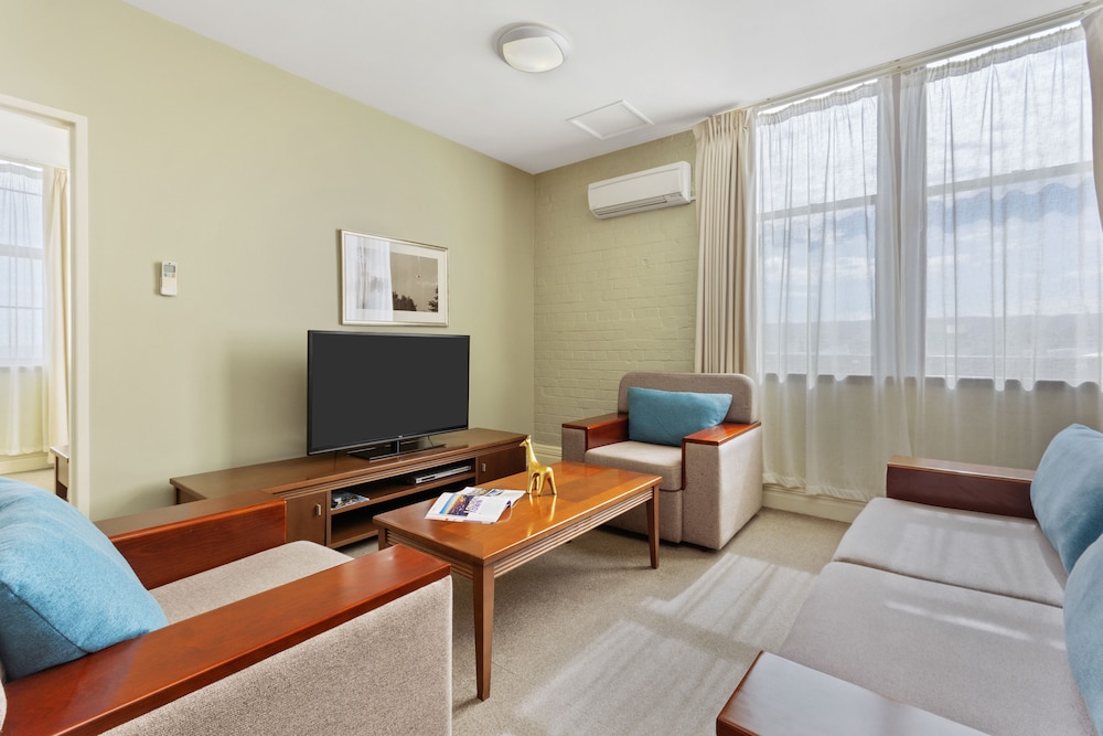Launceston Central Apartment Hotel 36/51